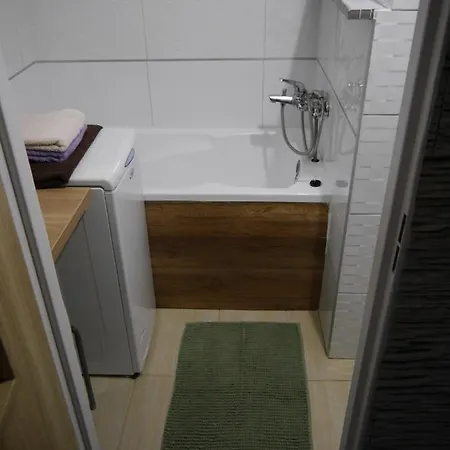 Mieszkanie Dwupokojowe 33m *